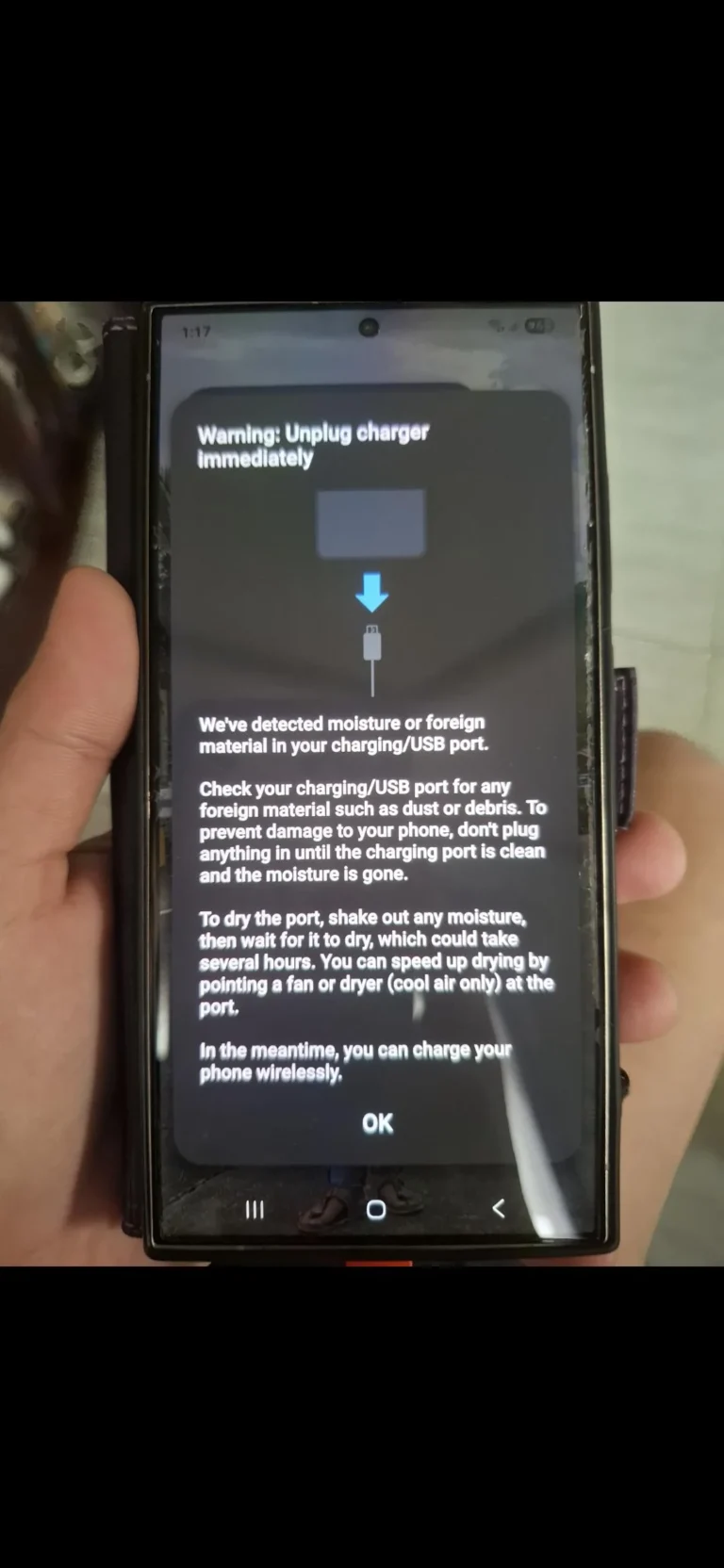 Fix “Moisture Detected” in Samsung Charging Port (Won’t Go Away?)
